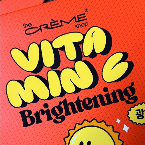 The Crème Shop Vitamin C Brightening Sheet Mask Set of 5 NIB - Picture 2 of 6
